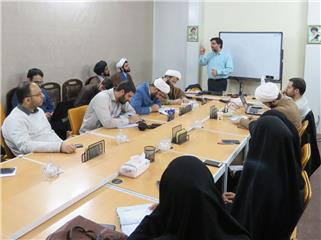 به همت پژوهشکده باقرالعلوم (ع) کارگاه "آموزش مستندسازی" تجربه‌نگاری فرهنگی برگزار شد.