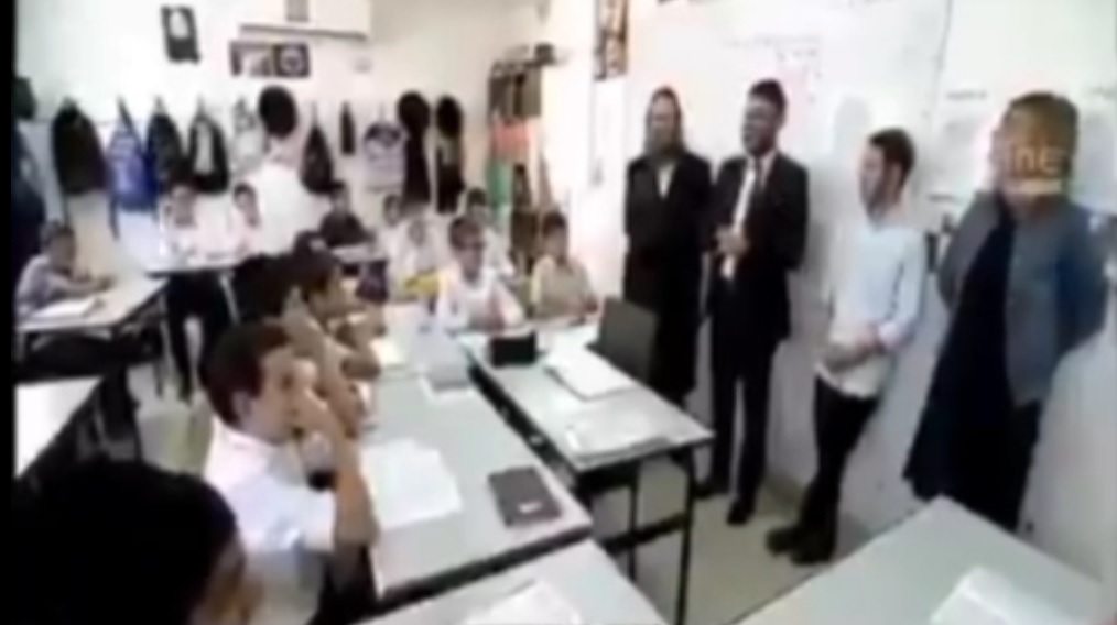 آموزش نژادپرستی در مدارس اسرائیل