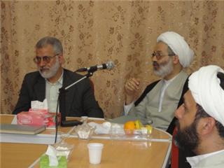 نشست 32 از سلسله نشست های مجمع اهل قلم گروه گلشن ابرار برگزار شد.