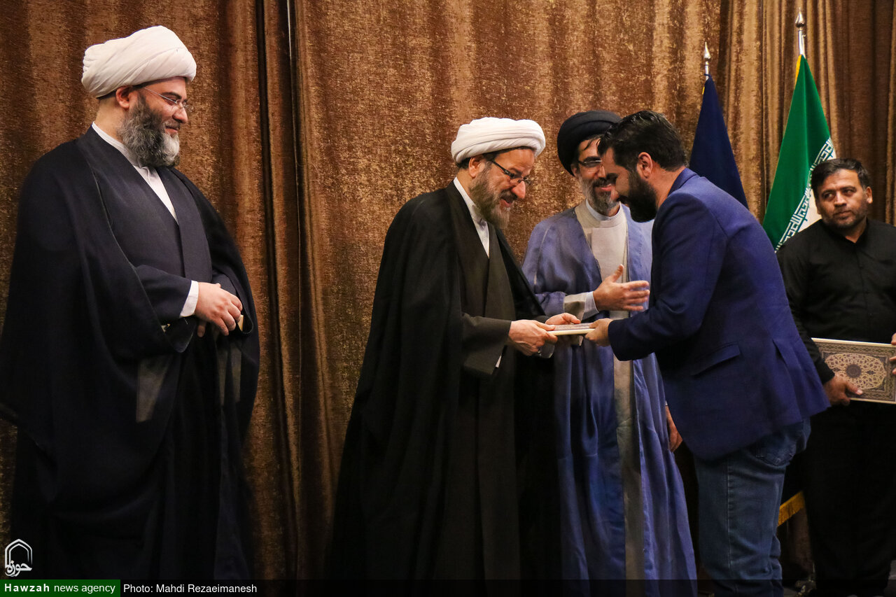 آیین رونمایی از مجموعه ۴۰ جلدی تجربه‌نگاری فرهنگی تبلیغی