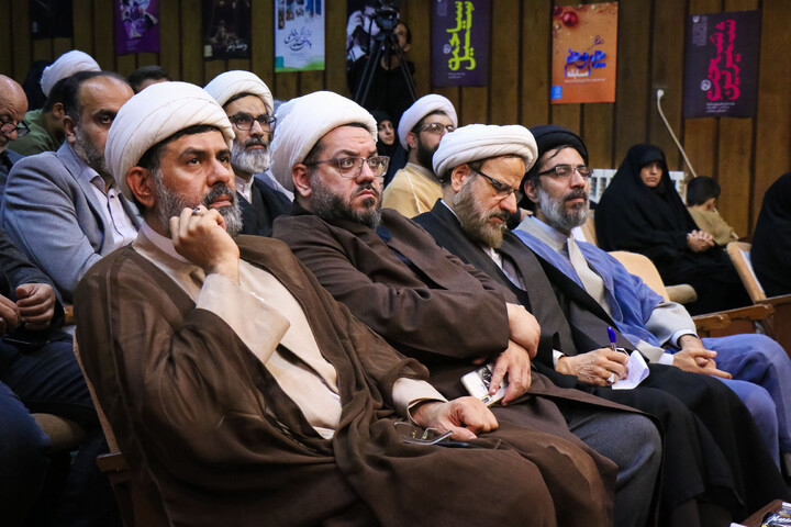 آیین رونمایی از مجموعه ۴۰ جلدی تجربه‌نگاری فرهنگی تبلیغی